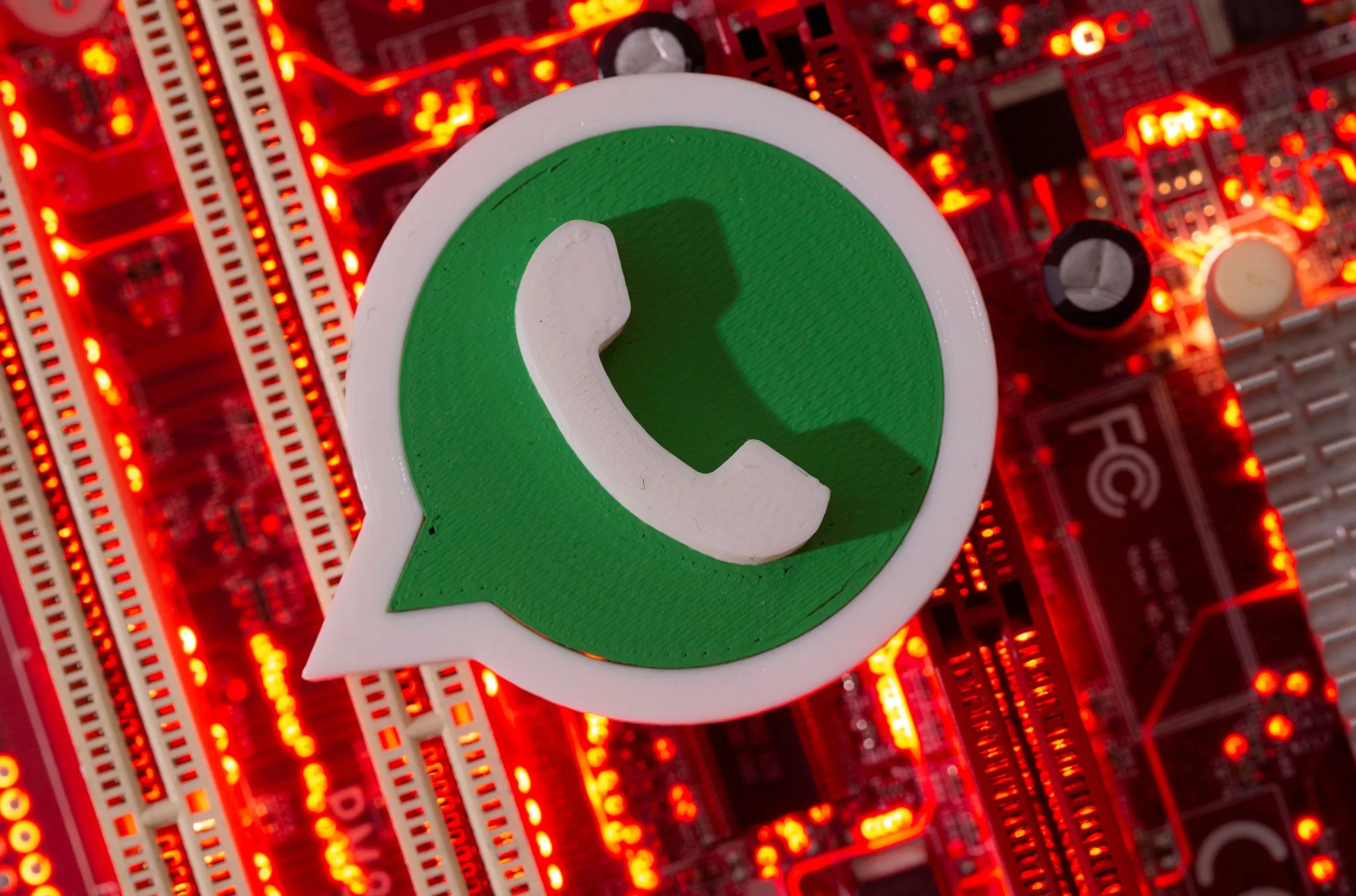WhatsApp隐身功能在哪里设置？